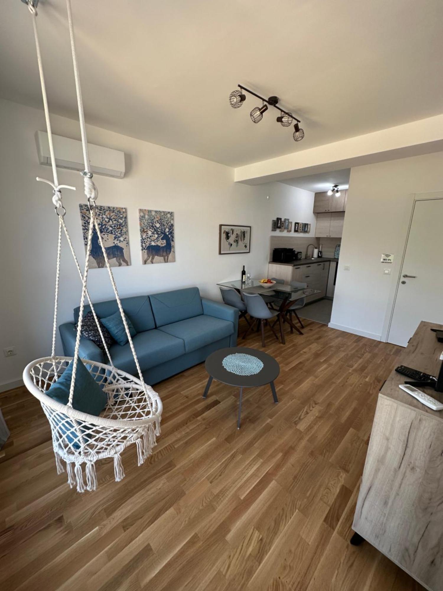 Apartman Javi Leilighet Bar Eksteriør bilde